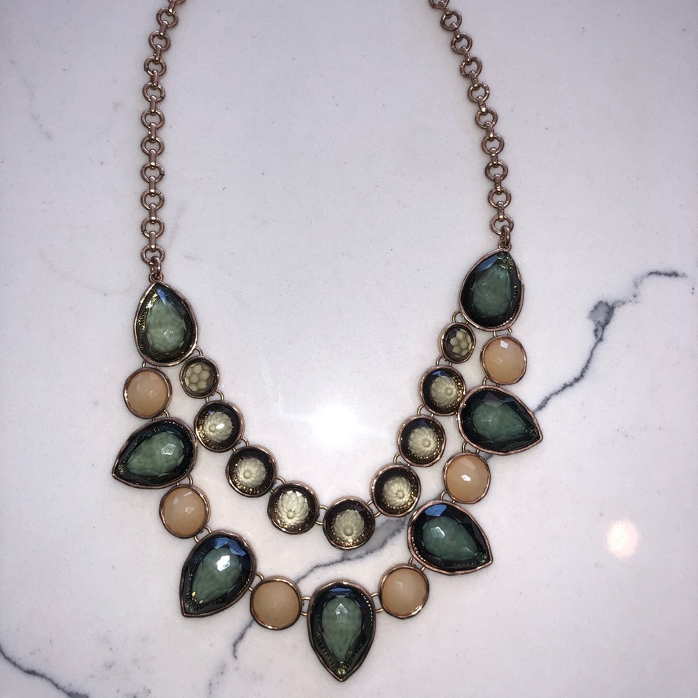 Boutique necklace